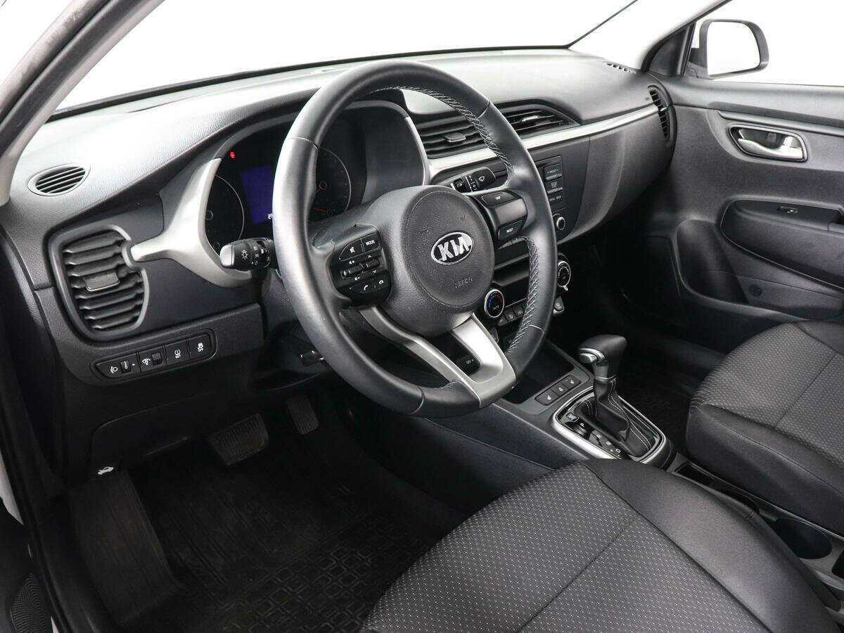 Kia Rio с пробегом — 2021 год. Фото: #8