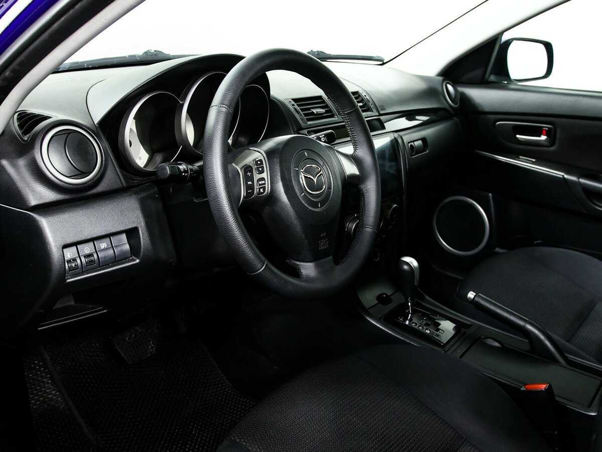 Mazda 3 с пробегом — 2006 год. Фото: #11
