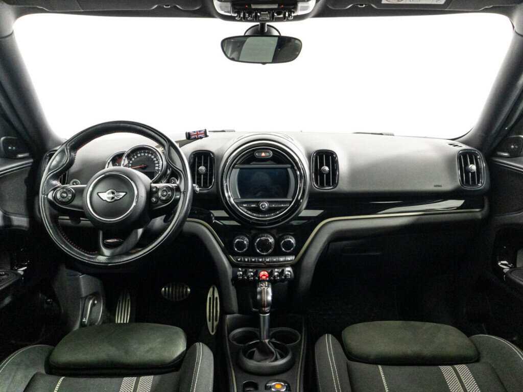 Mini Countryman с пробегом — 2018 год. Фото: #12