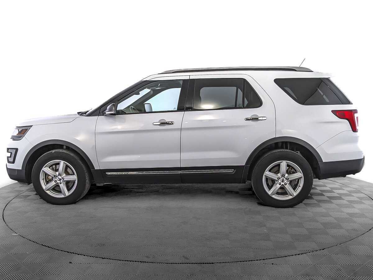 Ford Explorer с пробегом — 2017 год. Фото: #7