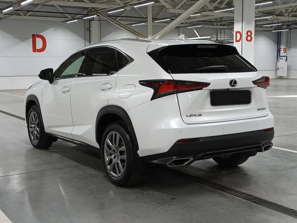 Lexus NX с пробегом — 2018 год. Фото: #6