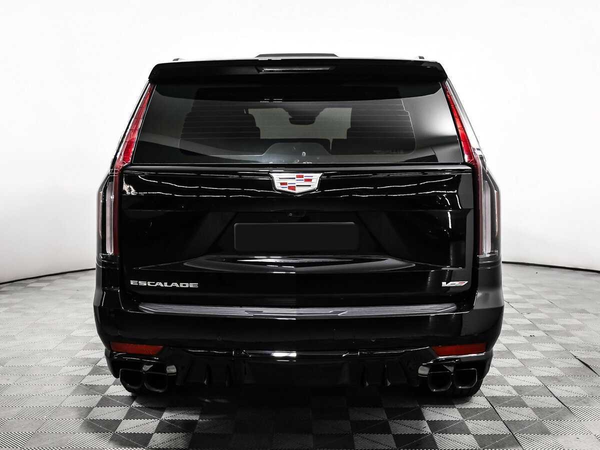 Cadillac Escalade-V с пробегом — 2022 год. Фото: #5