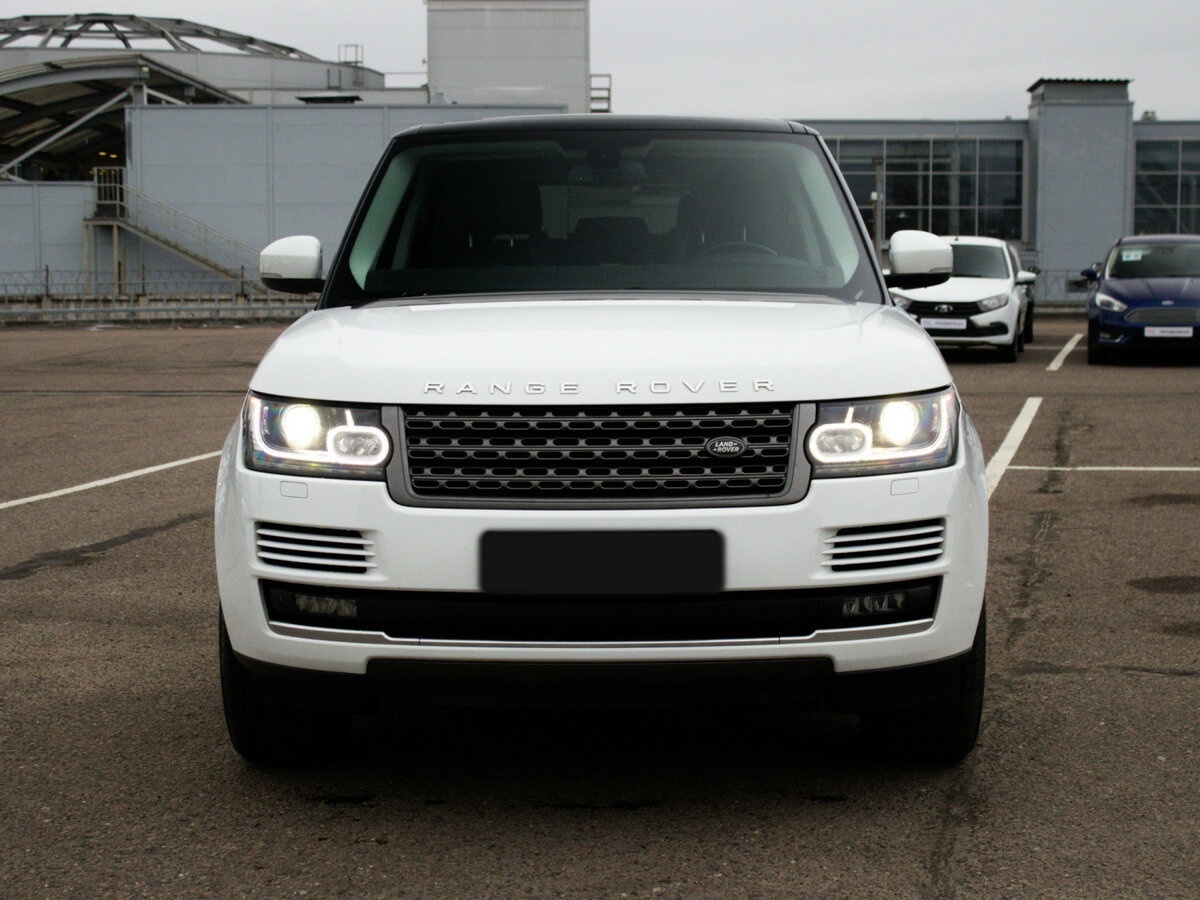 Land Rover Range Rover с пробегом — 2014 год. Фото: #1