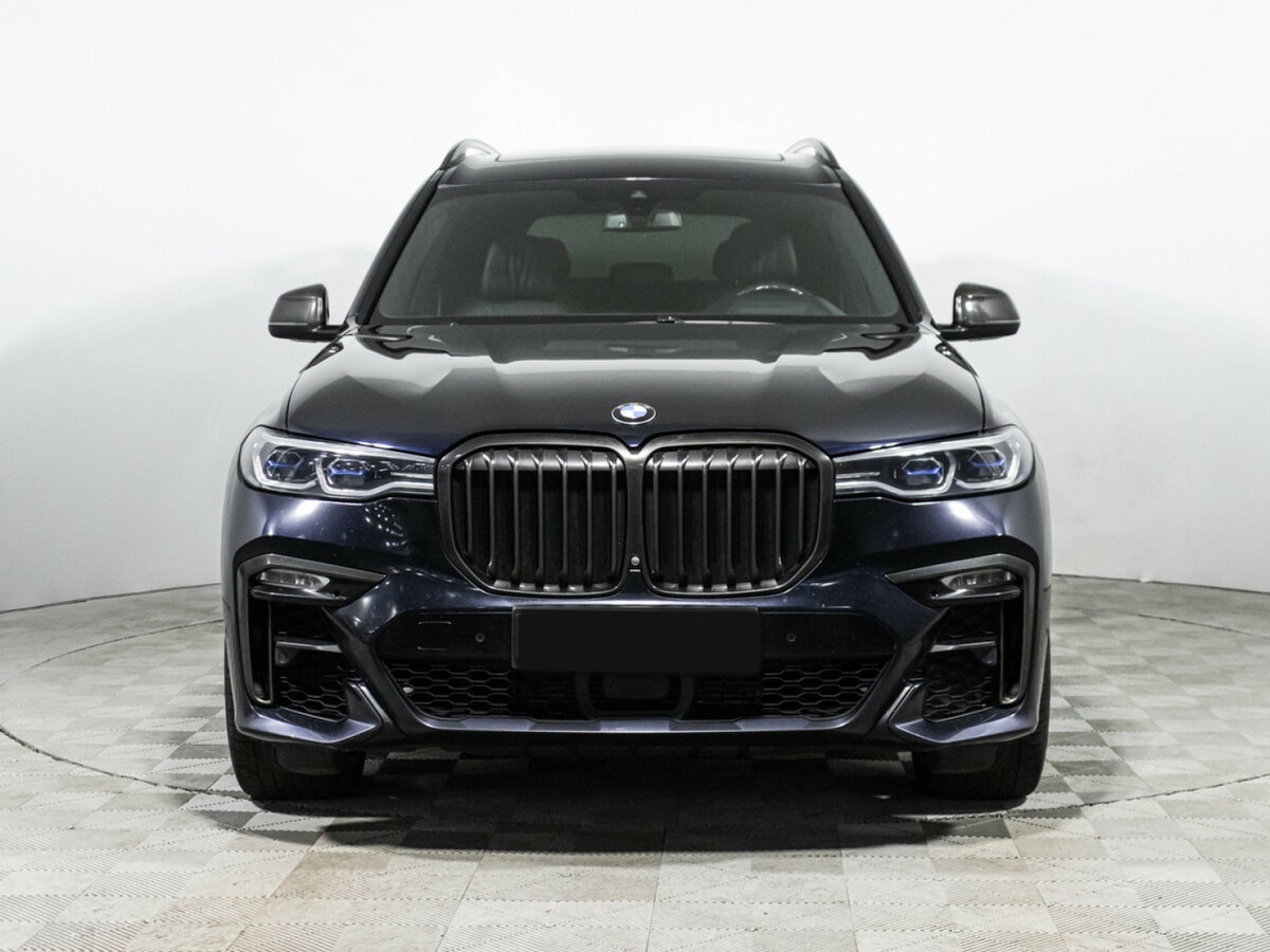 BMW X7 с пробегом — 2021 год. Фото: #1