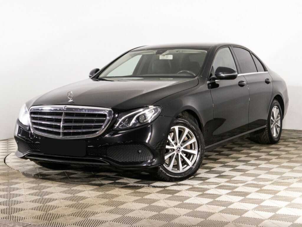 Mercedes-Benz E-Класс с пробегом — 2018 год. Посмотреть фото