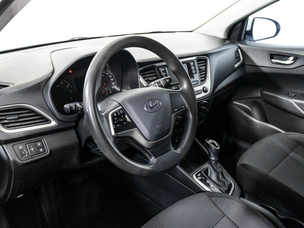 Hyundai Solaris с пробегом — 2019 год. Фото: #10