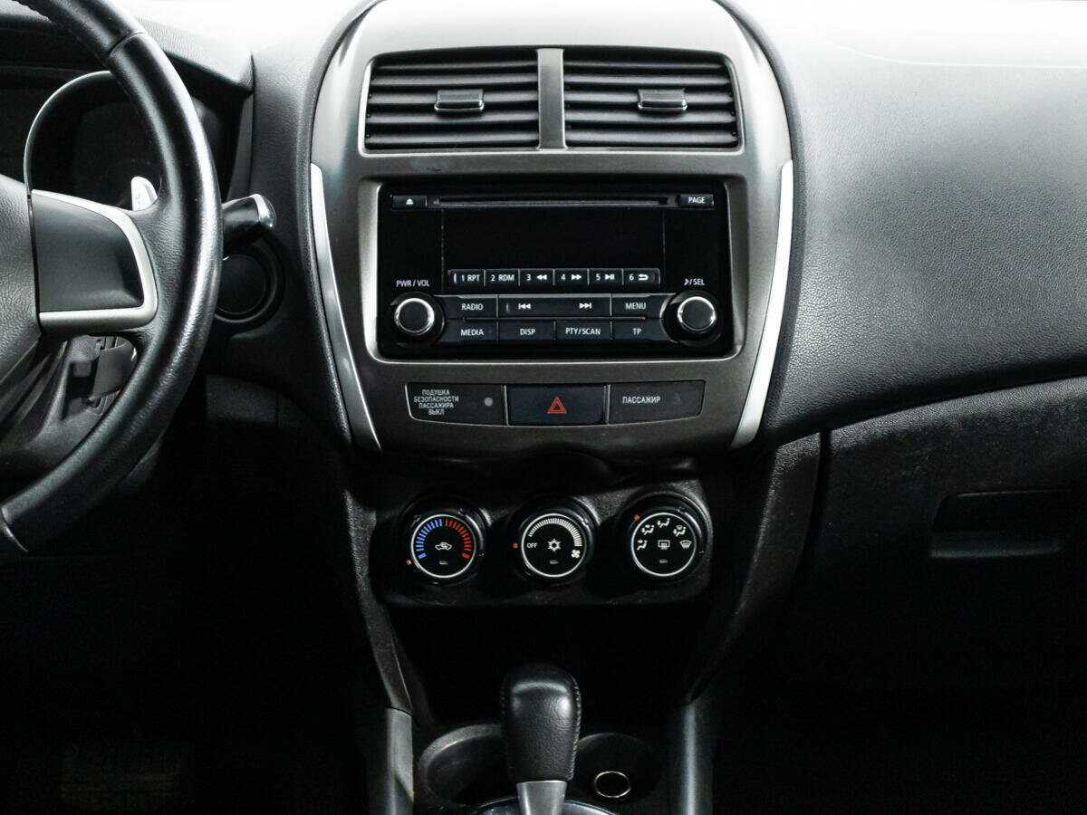 Mitsubishi ASX с пробегом — 2013 год. Фото: #13