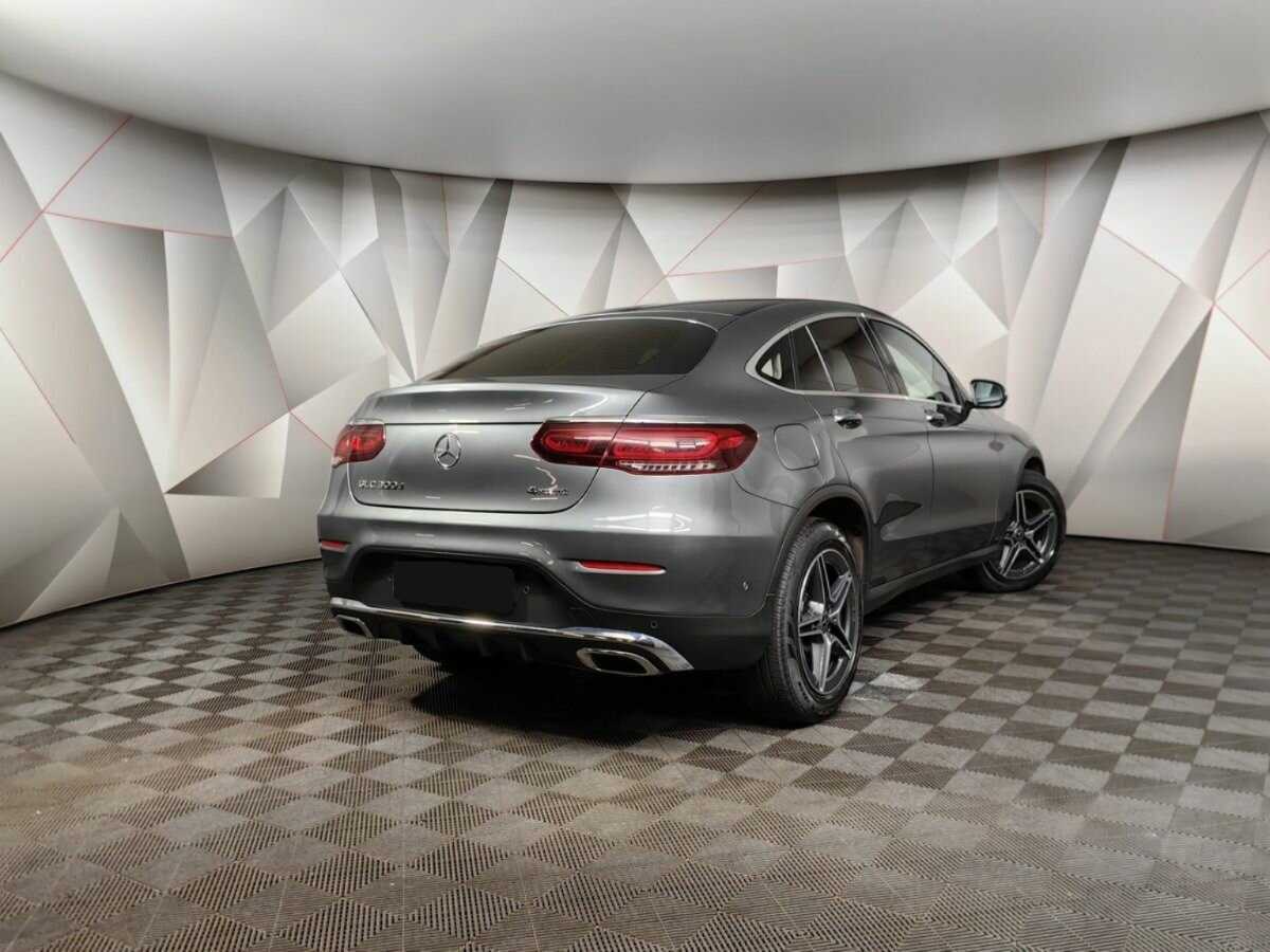 Mercedes-Benz GLC Coupe с пробегом — 2019 год. Фото: #1