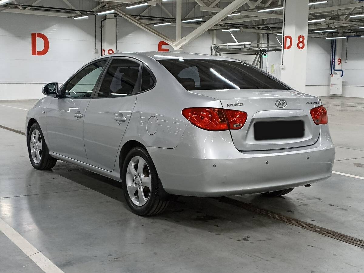Hyundai Elantra с пробегом — 2007 год. Фото: #6