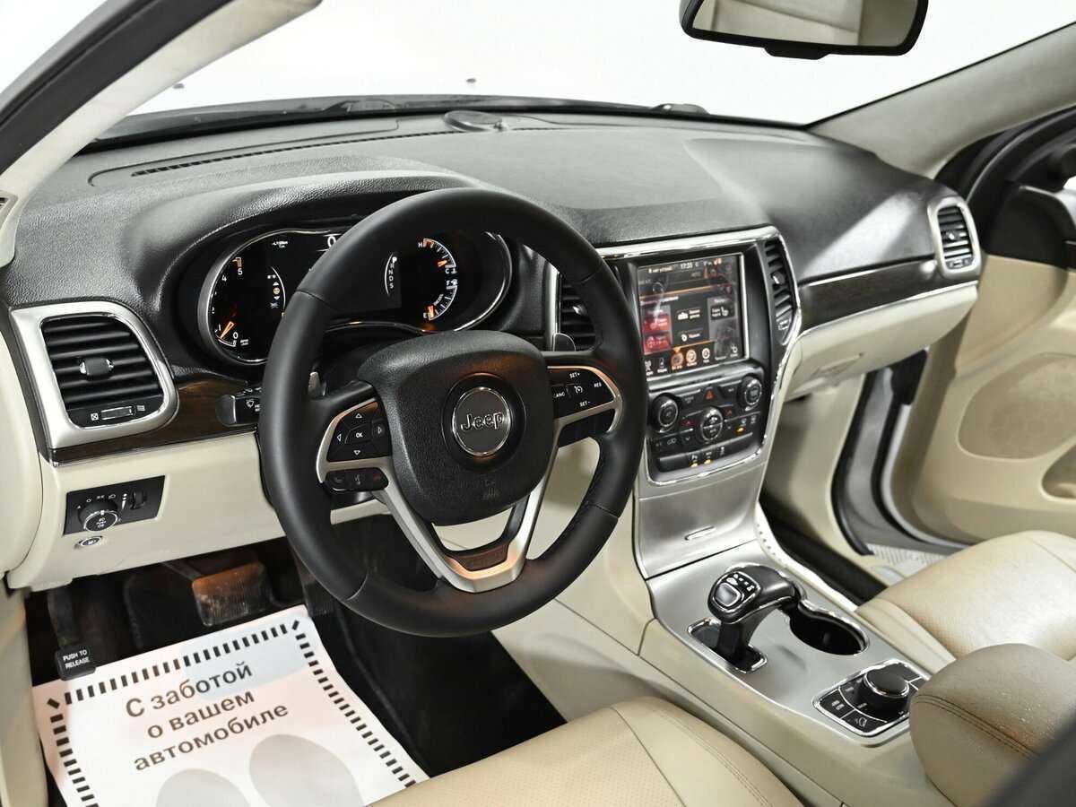 Jeep Grand Cherokee с пробегом — 2013 год. Фото: #4