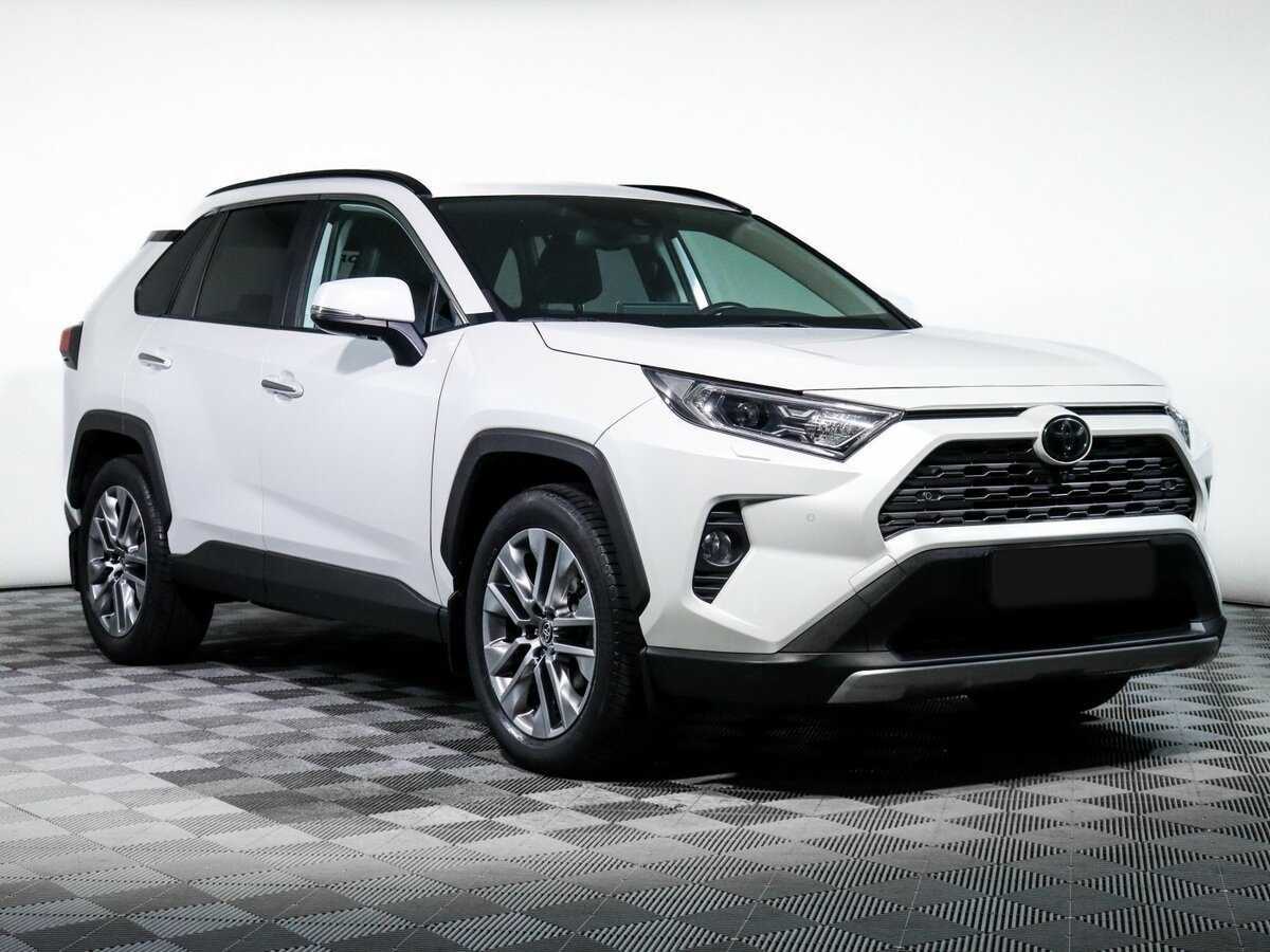 Toyota RAV4 с пробегом — 2019 год. Фото: #2
