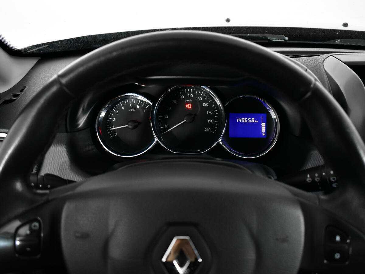 Renault Duster с пробегом — 2017 год. Фото: #8
