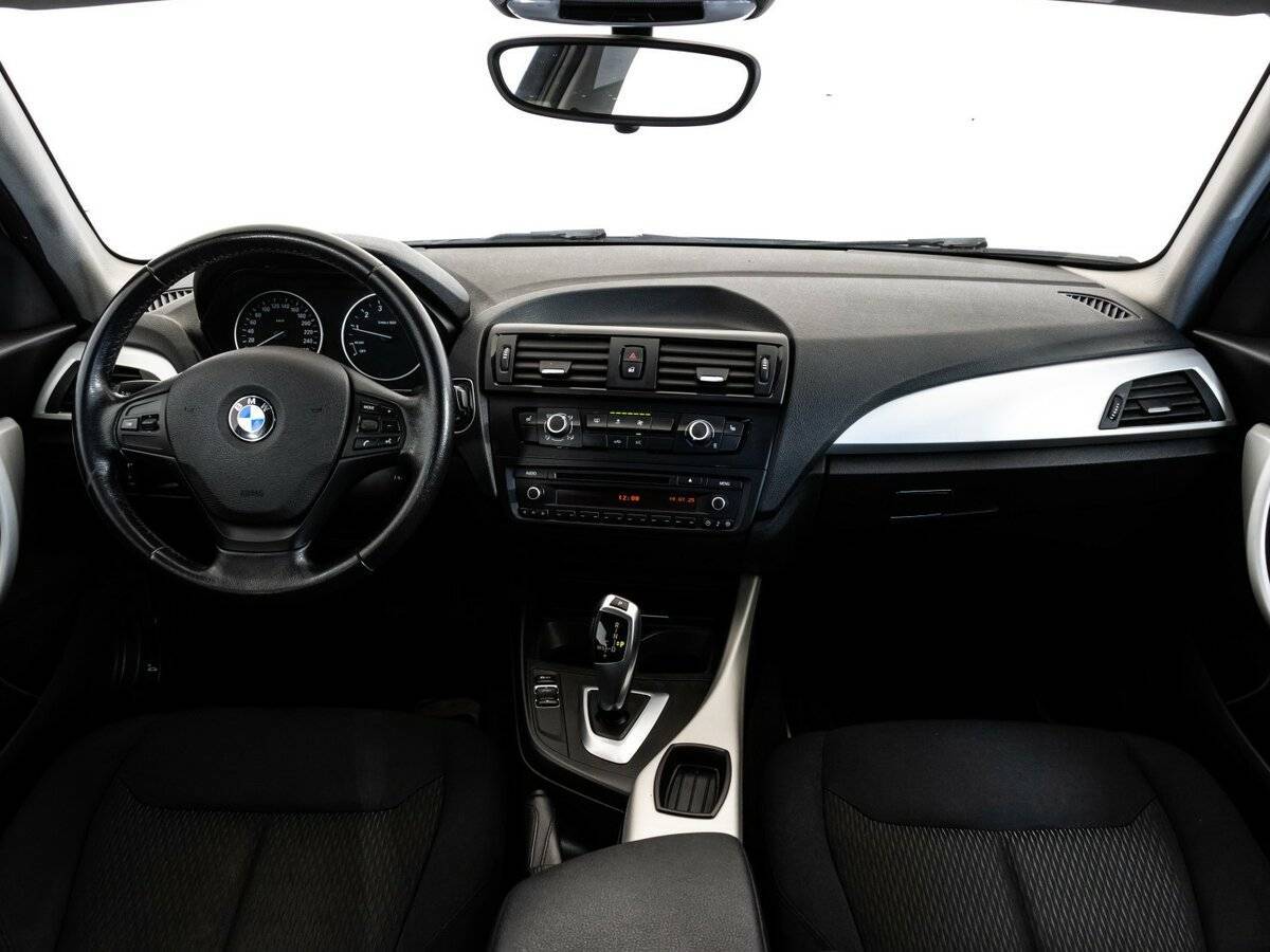 BMW 1 серии с пробегом — 2013 год. Фото: #7