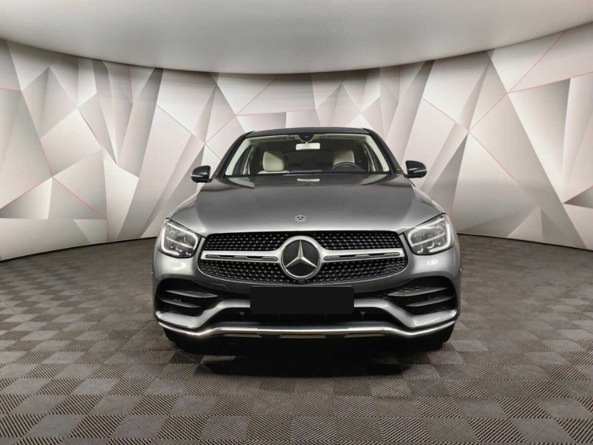 Mercedes-Benz GLC Coupe с пробегом — 2019 год. Фото: #6