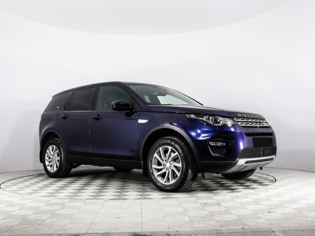 Land Rover Discovery Sport с пробегом — 2018 год. Фото: #2