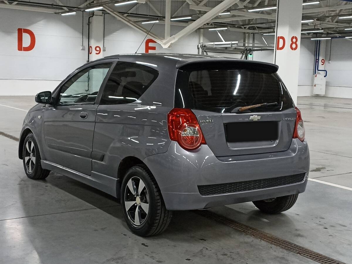 Chevrolet Aveo с пробегом — 2008 год. Фото: #6