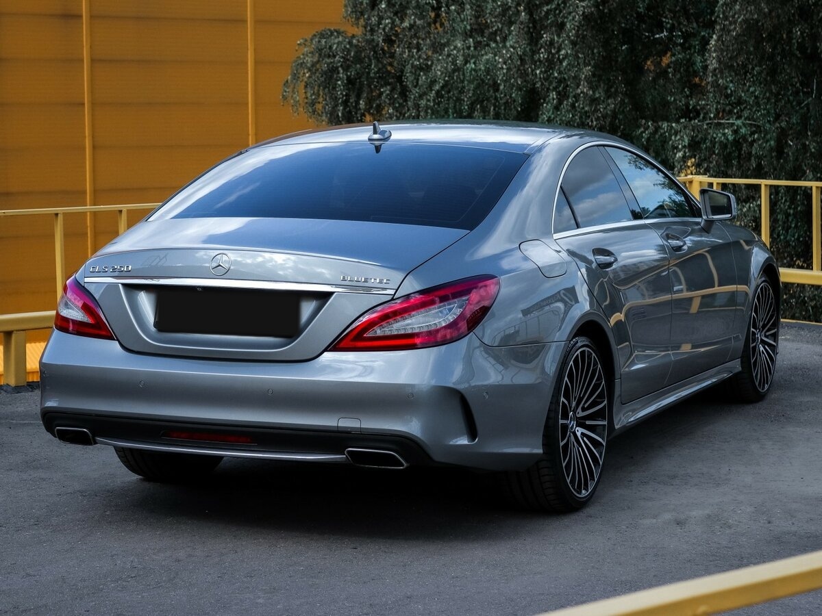 Mercedes-Benz CLS с пробегом — 2015 год. Фото: #2