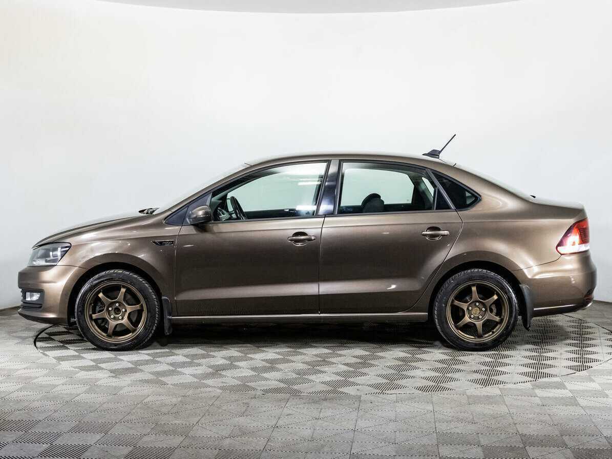 Volkswagen Polo с пробегом — 2018 год. Фото: #7
