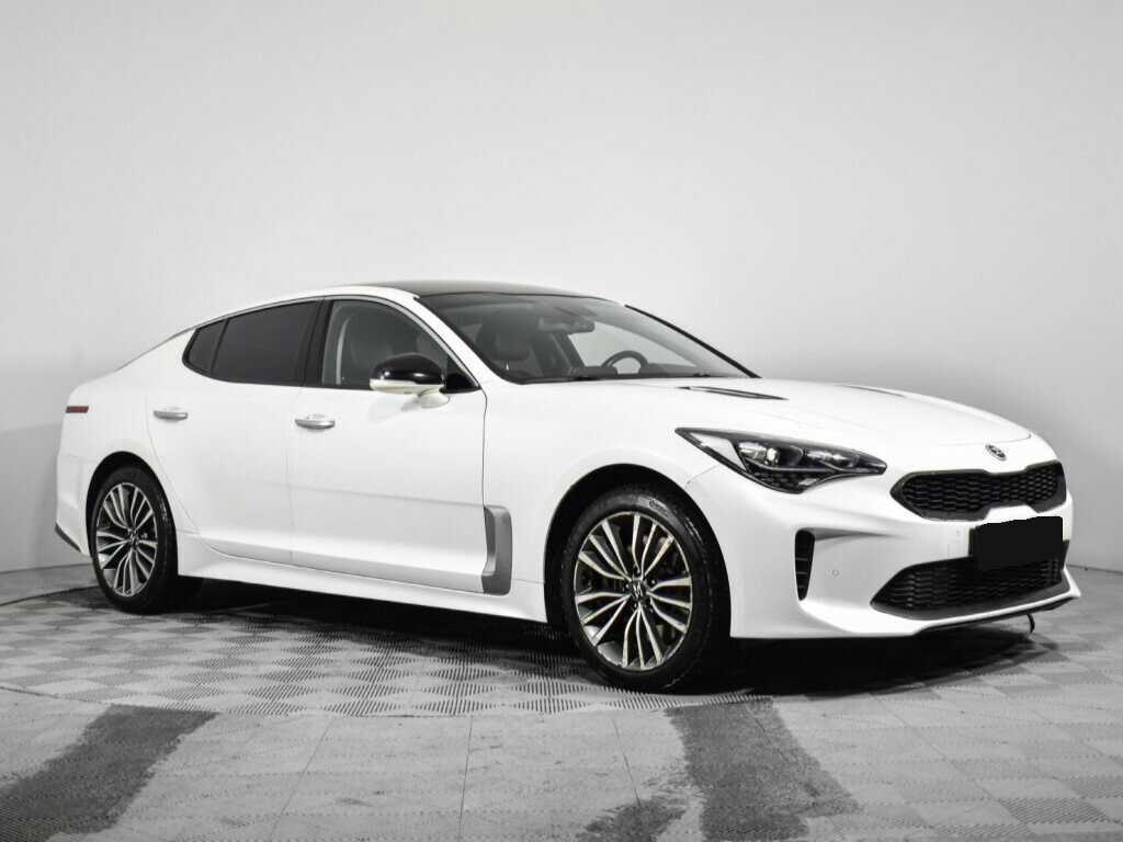 Kia Stinger с пробегом — 2018 год. Фото: #2