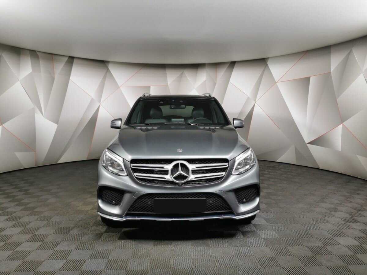 Mercedes-Benz GLE с пробегом — 2018 год. Фото: #6