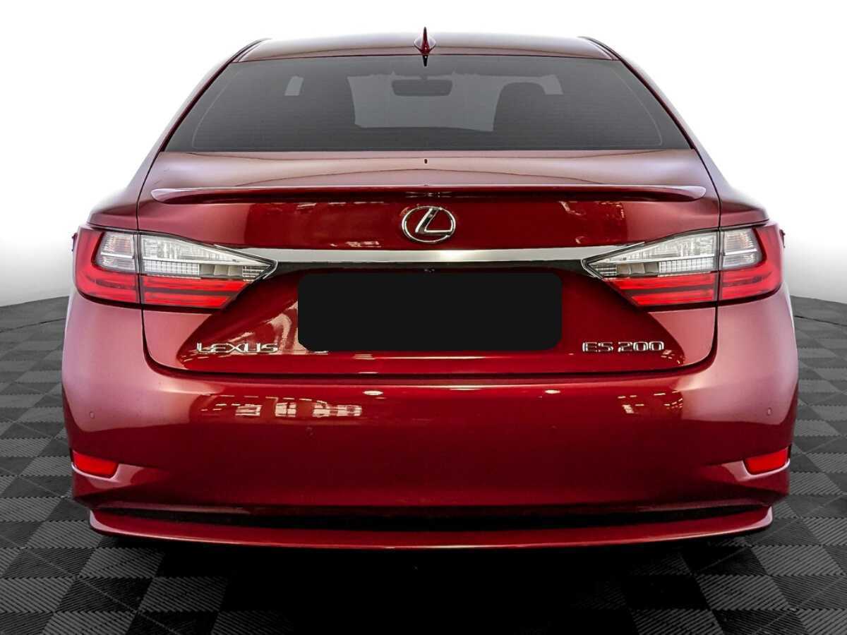 Lexus ES с пробегом — 2017 год. Фото: #5
