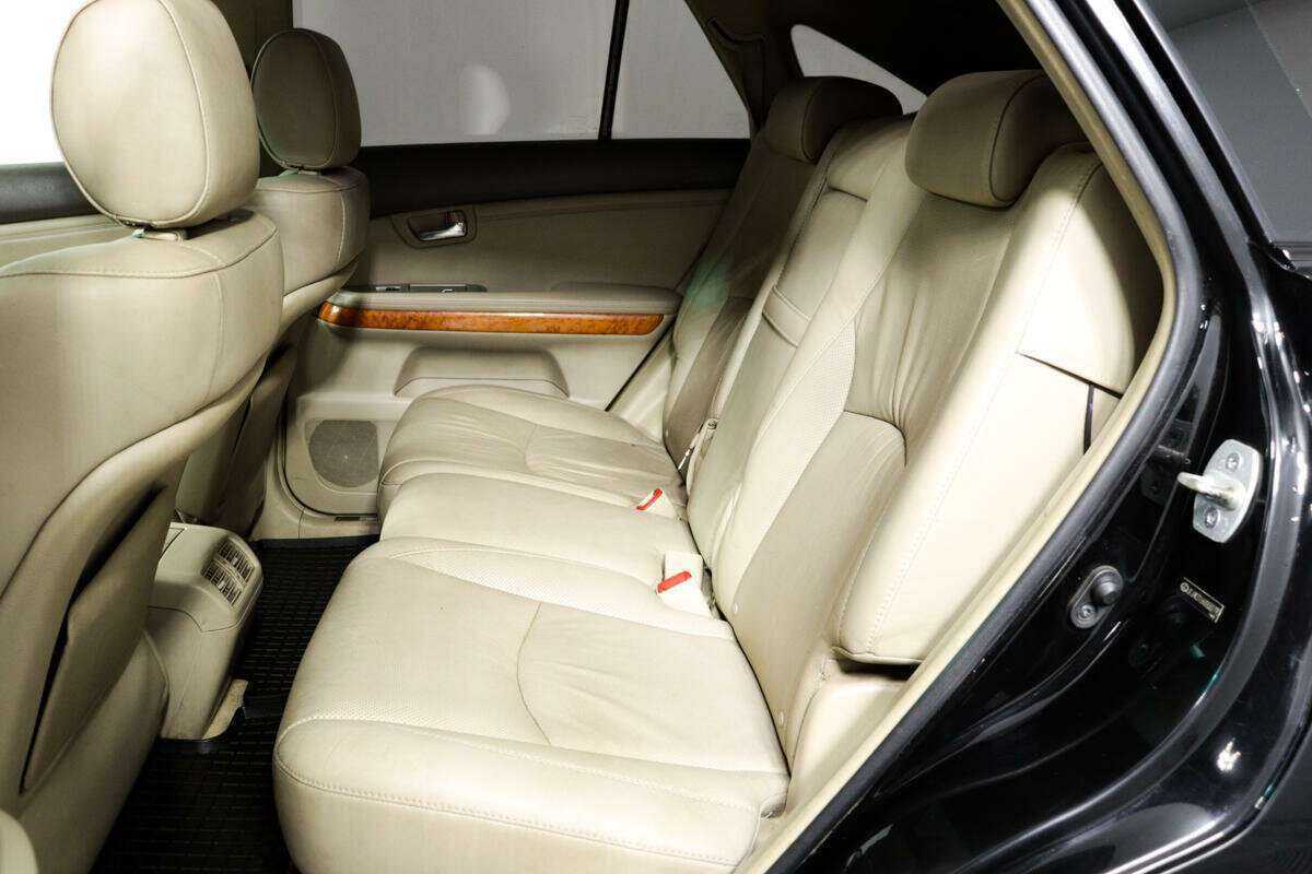 Lexus RX с пробегом — 2007 год. Фото: #11