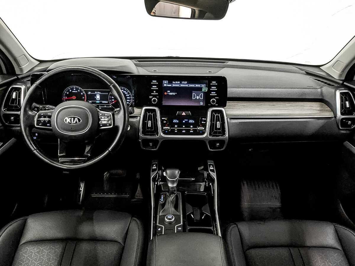 Kia Sorento с пробегом — 2020 год. Фото: #13