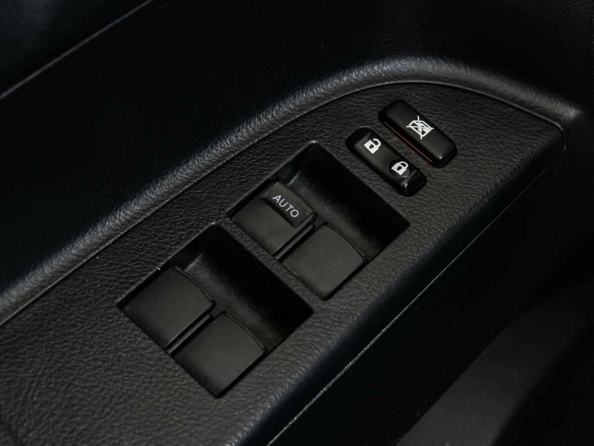 Toyota Highlander с пробегом — 2011 год. Фото: #14