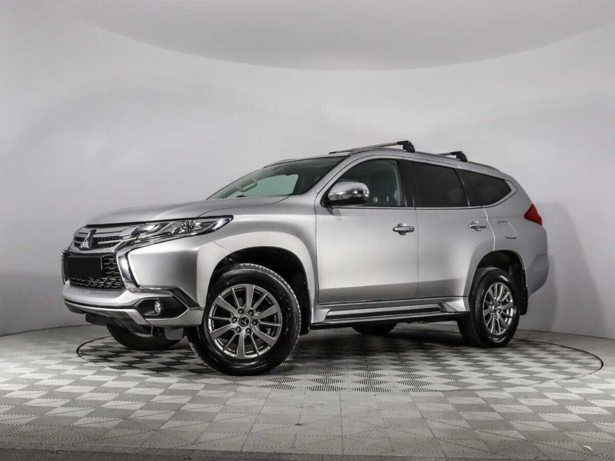 Mitsubishi Pajero Sport с пробегом — 2020 год. Посмотреть фото