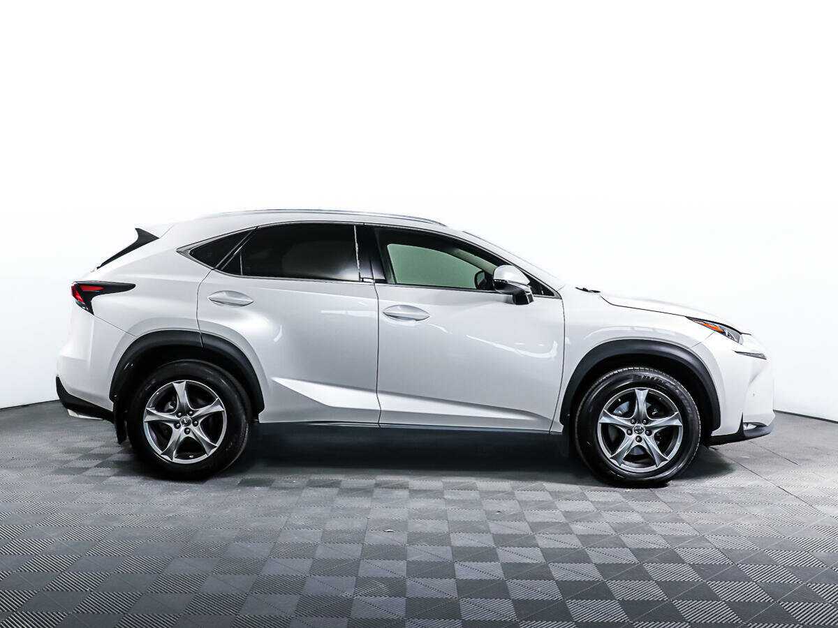 Lexus NX с пробегом — 2016 год. Фото: #2