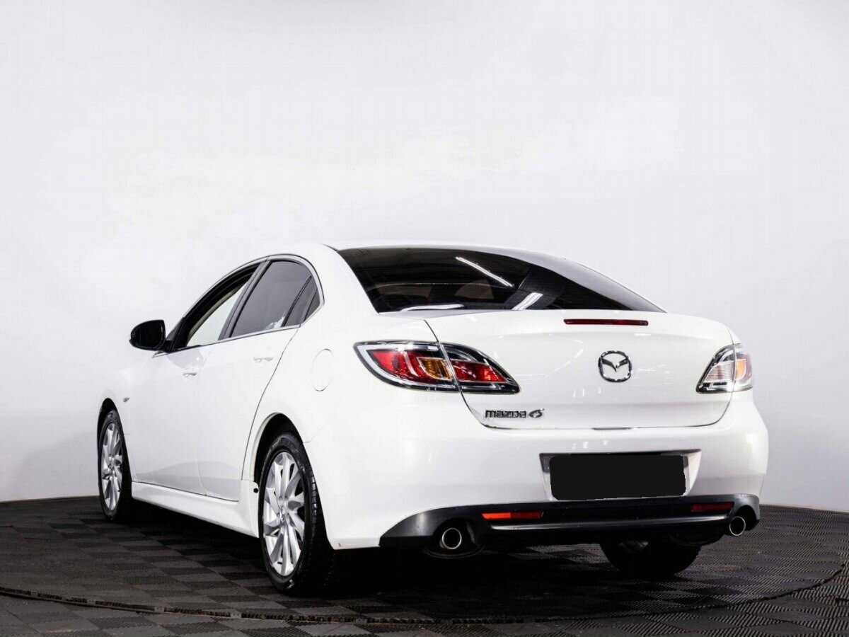 Mazda 6 с пробегом — 2011 год. Фото: #3