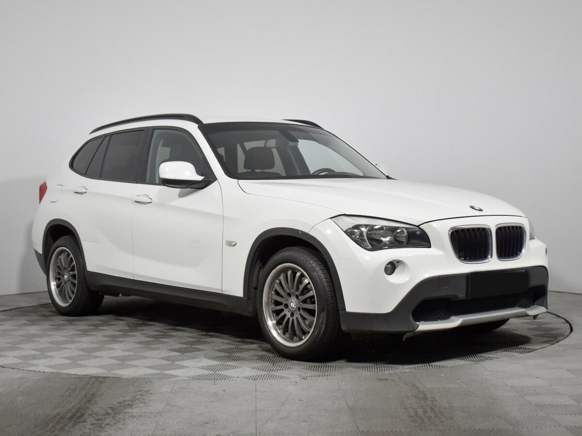 BMW X1 с пробегом — 2011 год. Фото: #2