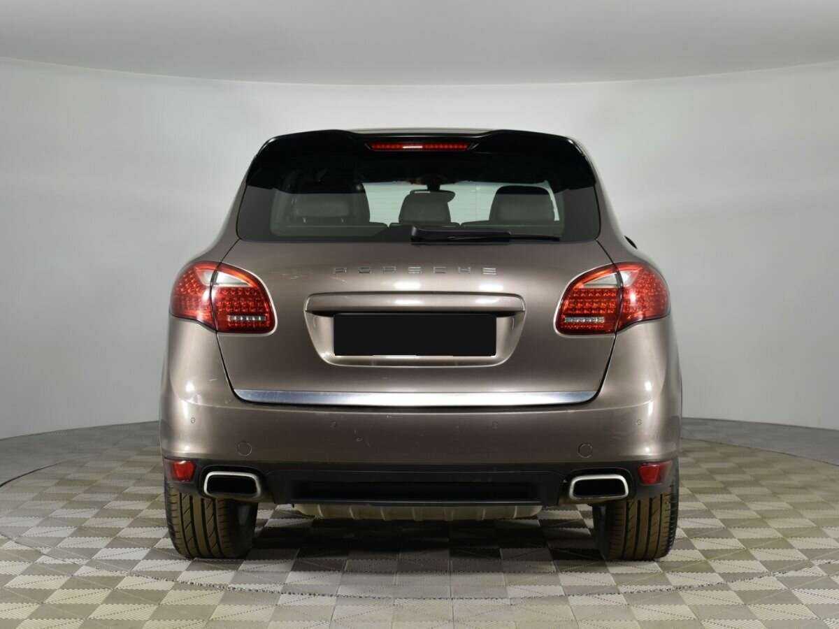 Porsche Cayenne с пробегом — 2013 год. Фото: #3