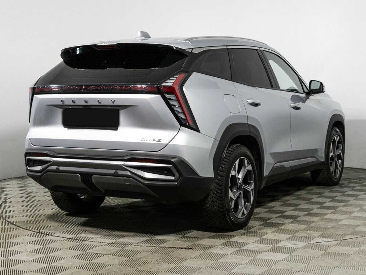 Geely Atlas с пробегом — 2023 год. Фото: #4