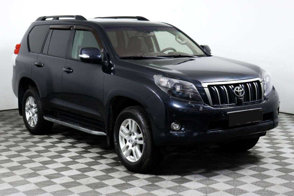Toyota Land Cruiser Prado с пробегом — 2012 год. Фото: #1