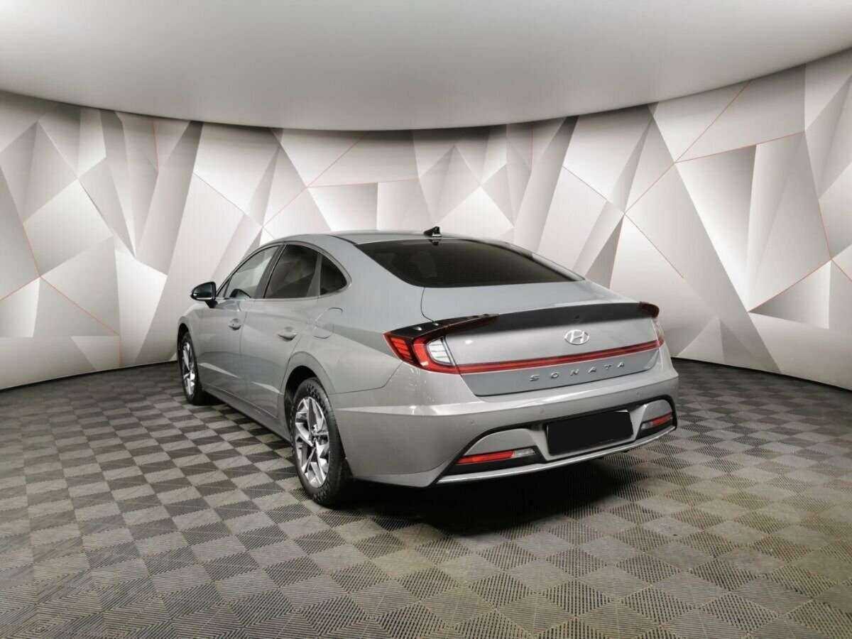 Hyundai Sonata с пробегом — 2019 год. Фото: #3