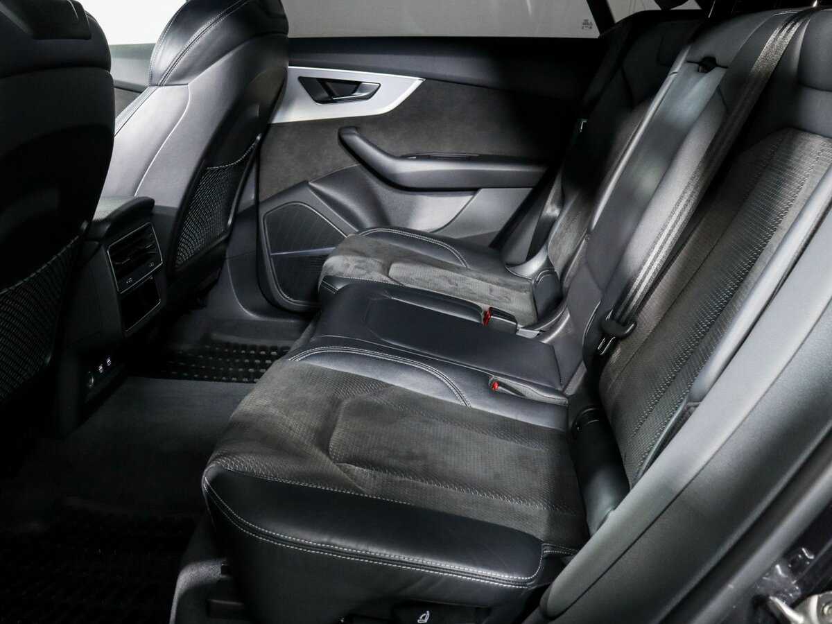 Audi Q8 с пробегом — 2019 год. Фото: #9