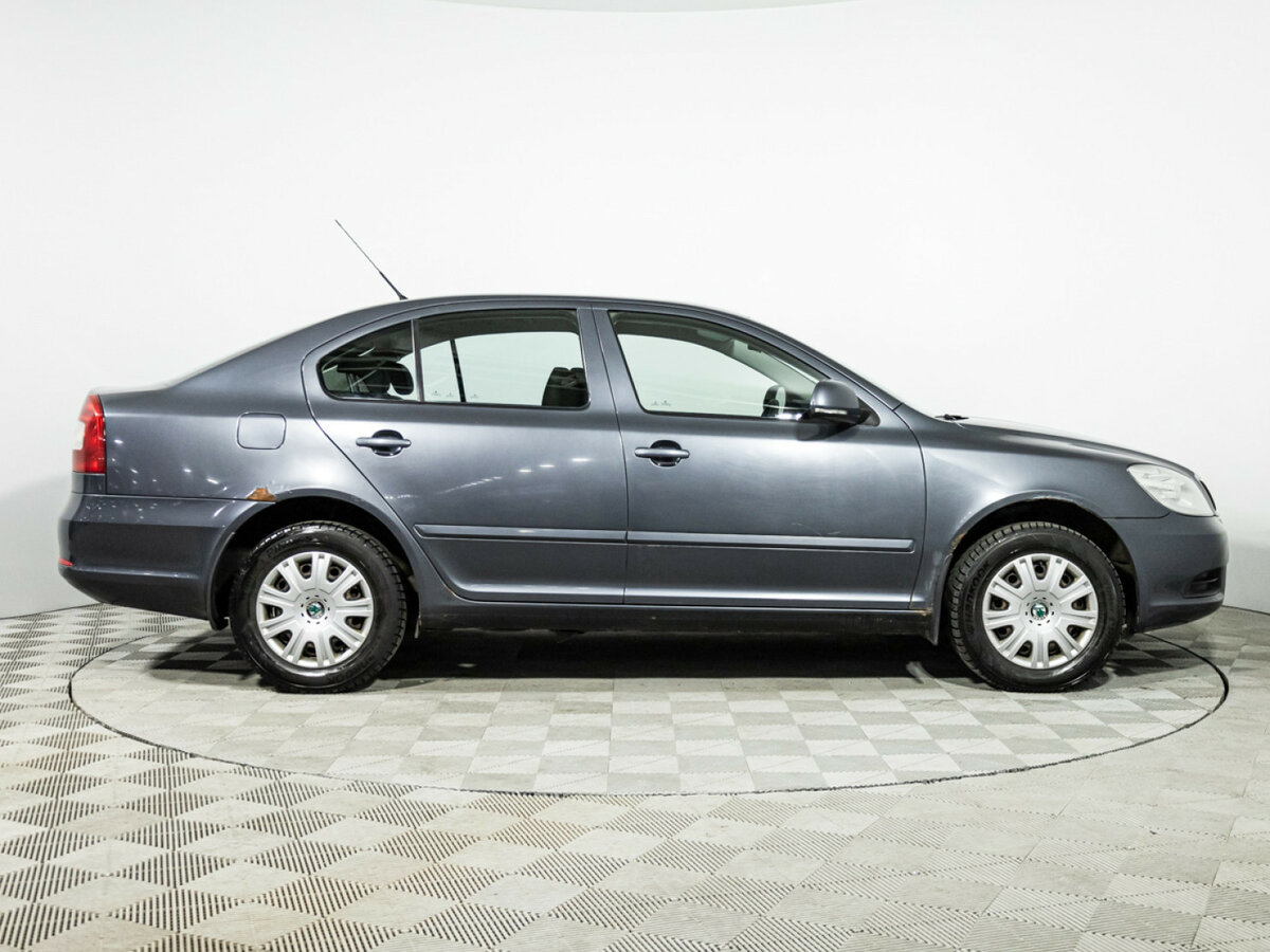Skoda Octavia с пробегом — 2009 год. Фото: #3