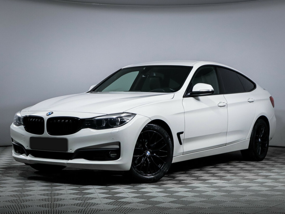 BMW 3 серии с пробегом — 2018 год. Посмотреть фото