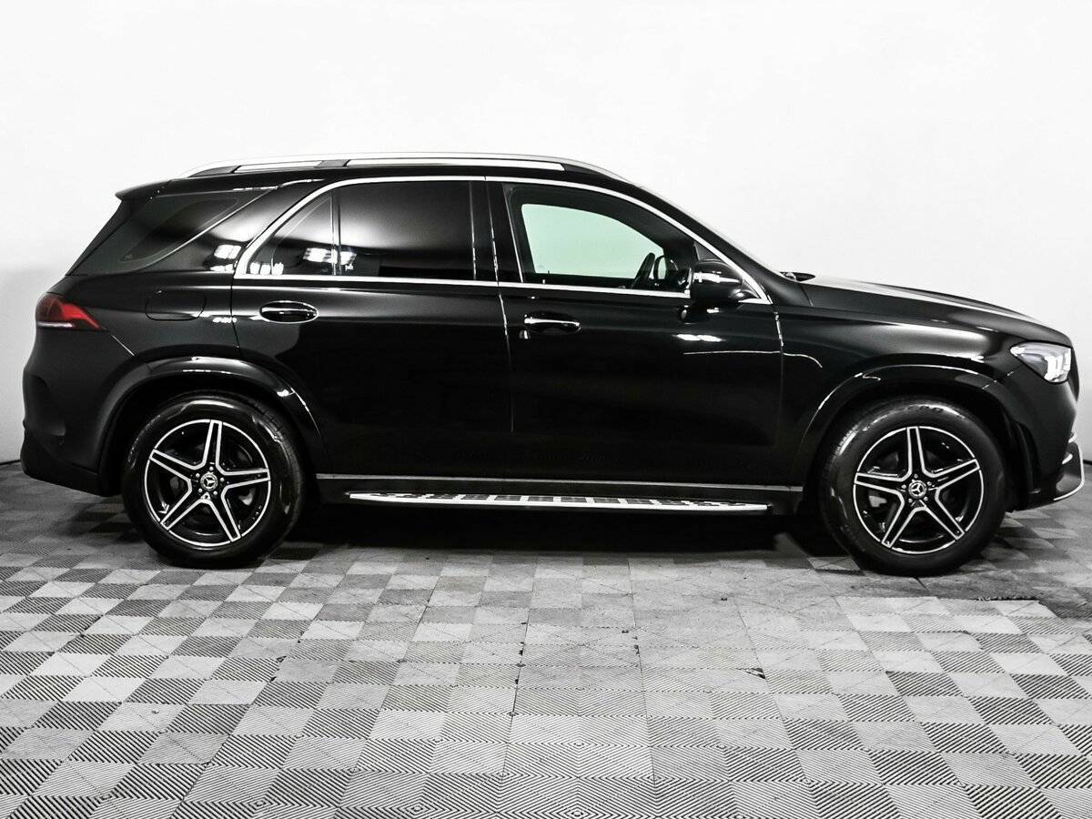 Mercedes-Benz GLE с пробегом — 2022 год. Фото: #3