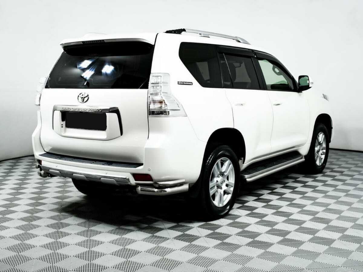 Toyota Land Cruiser Prado с пробегом — 2011 год. Фото: #4