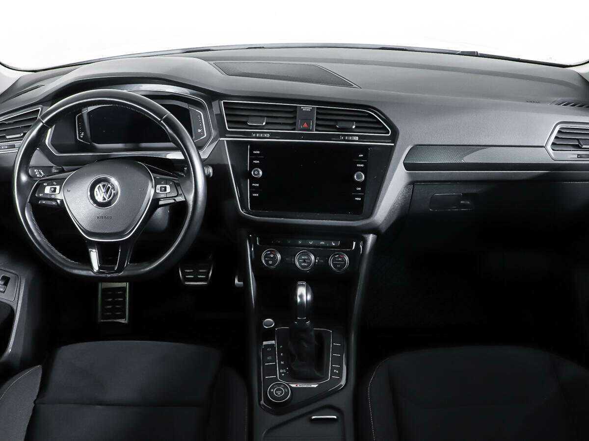 Volkswagen Tiguan с пробегом — 2018 год. Фото: #10