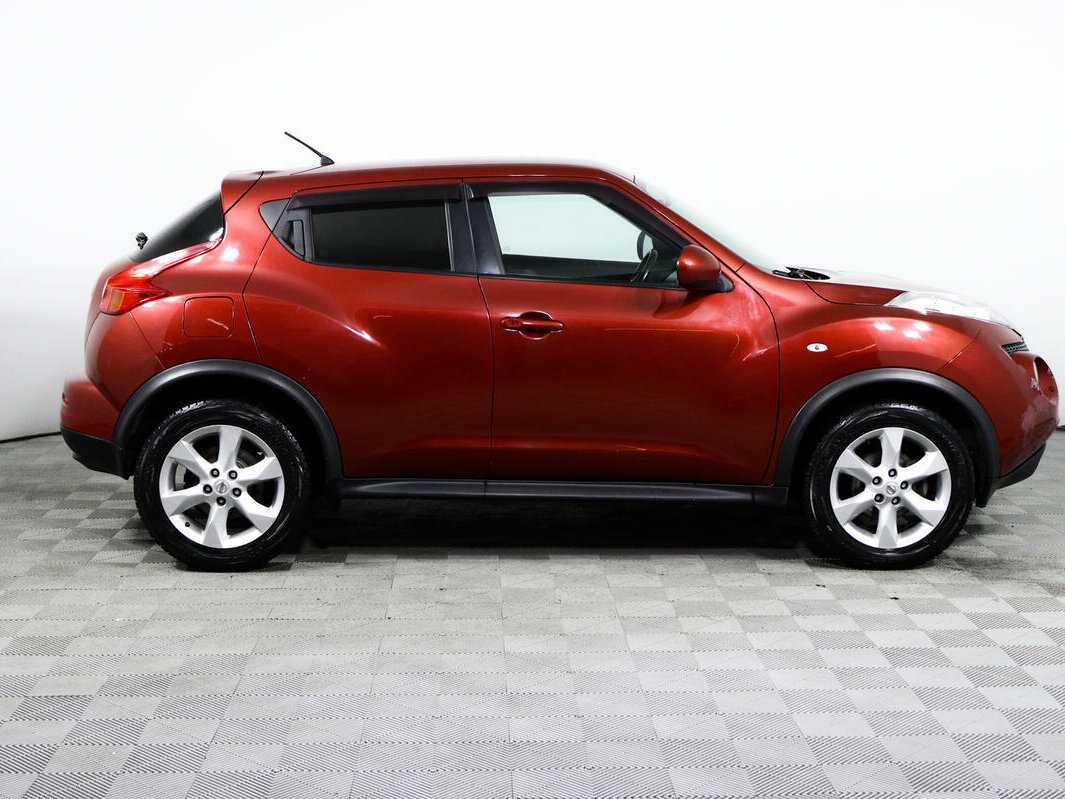 Nissan Juke с пробегом — 2011 год. Фото: #3
