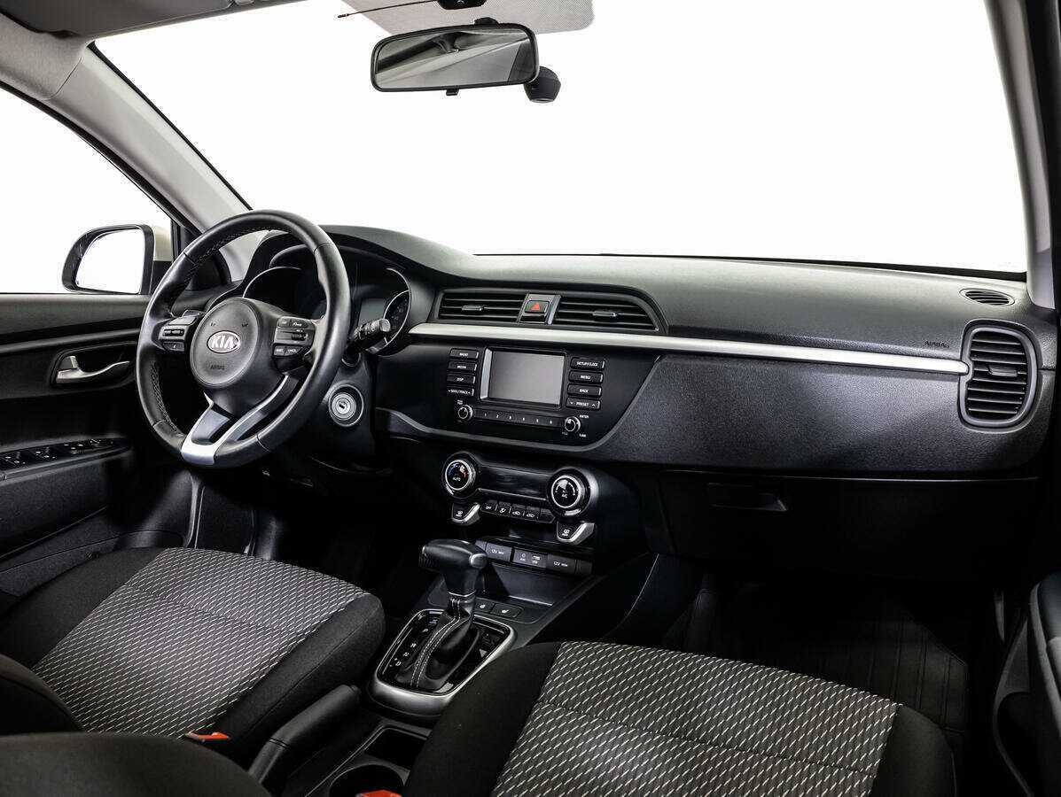 Kia Rio с пробегом — 2019 год. Фото: #6