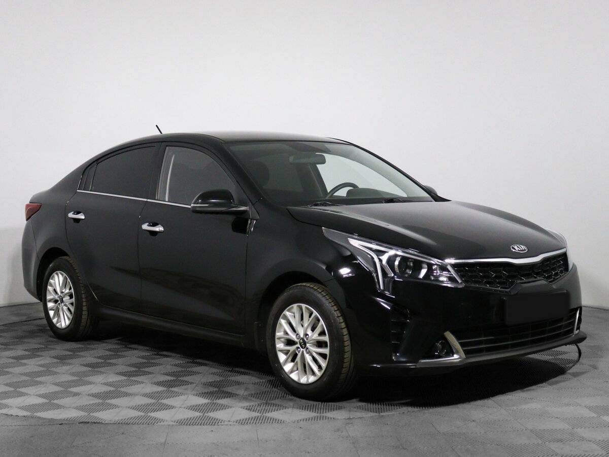 Kia Rio с пробегом — 2020 год. Фото: #2