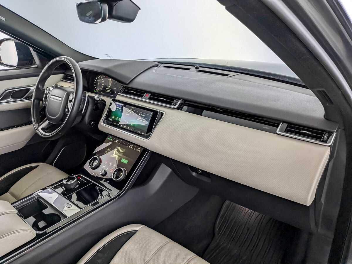 Land Rover Range Rover Velar с пробегом — 2017 год. Фото: #8