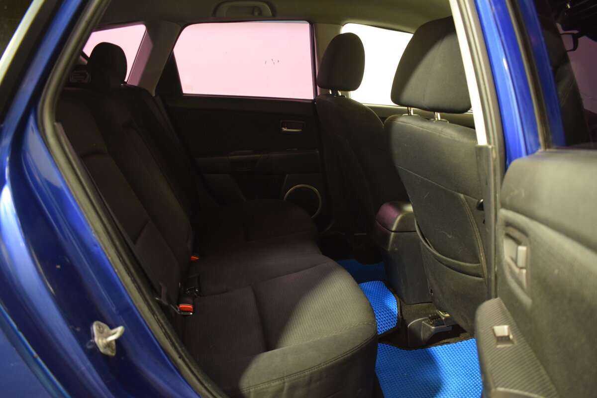 Mazda 3 с пробегом — 2006 год. Фото: #15