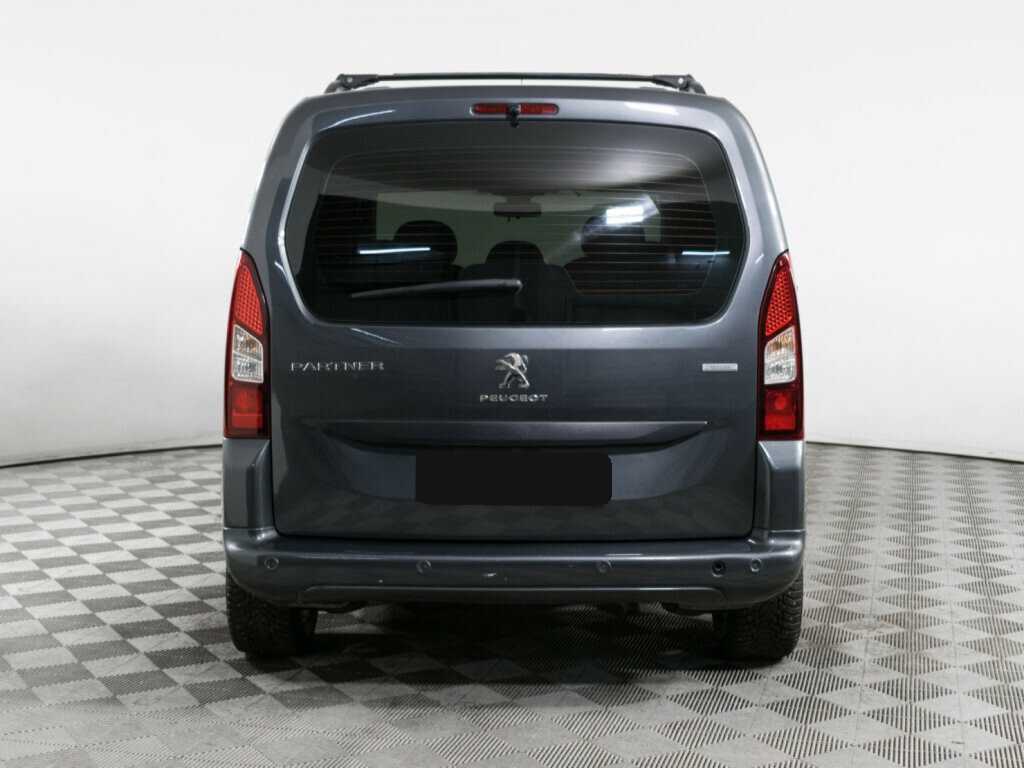 Peugeot Partner с пробегом — 2021 год. Фото: #4