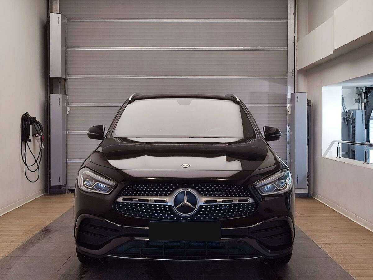 Mercedes-Benz GLA с пробегом — 2020 год. Фото: #1