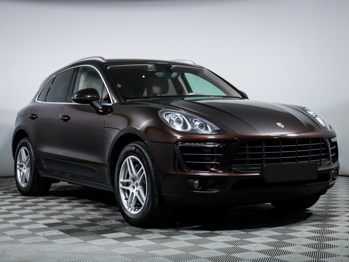 Porsche Macan с пробегом — 2014 год. Фото: #2